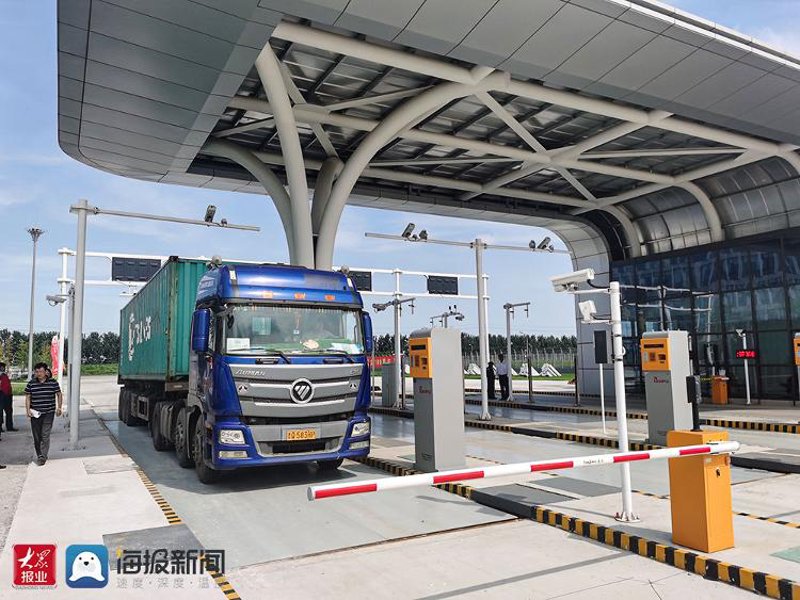 成都进口红酒市场风向标：品味全球佳酿的新选择